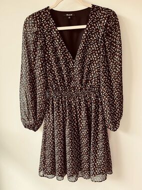 Madewell Black Floral V-Neck Dress With Chiffon Sleeves - Size XS
